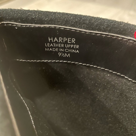 Tahari Suede Heels - Picture 3 of 6